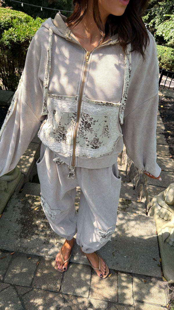 Vianna Hoodie