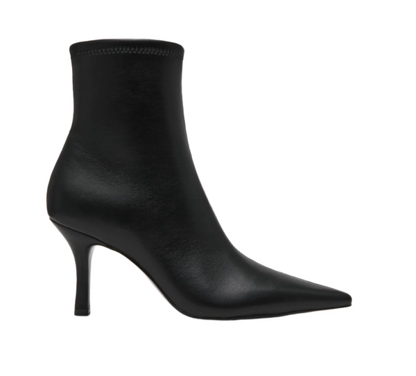 Steve Madden Tashey Pointed toe Bootie